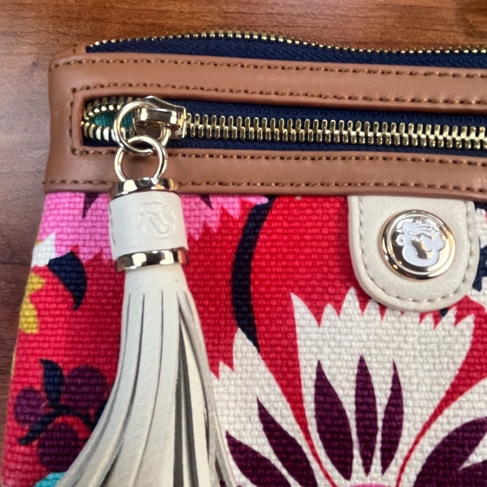 NWT Spartina Floral Natural Linen Genuine Leather Clutch Detachable Strap Tassel - Picture 3 of 13